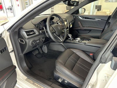 2024 Maserati Ghibli Modena