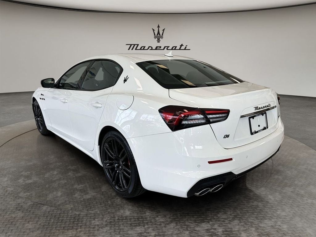 2024 Maserati Ghibli Modena