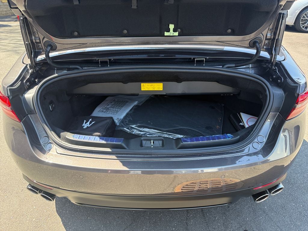 2026 Maserati GranCabrio Base