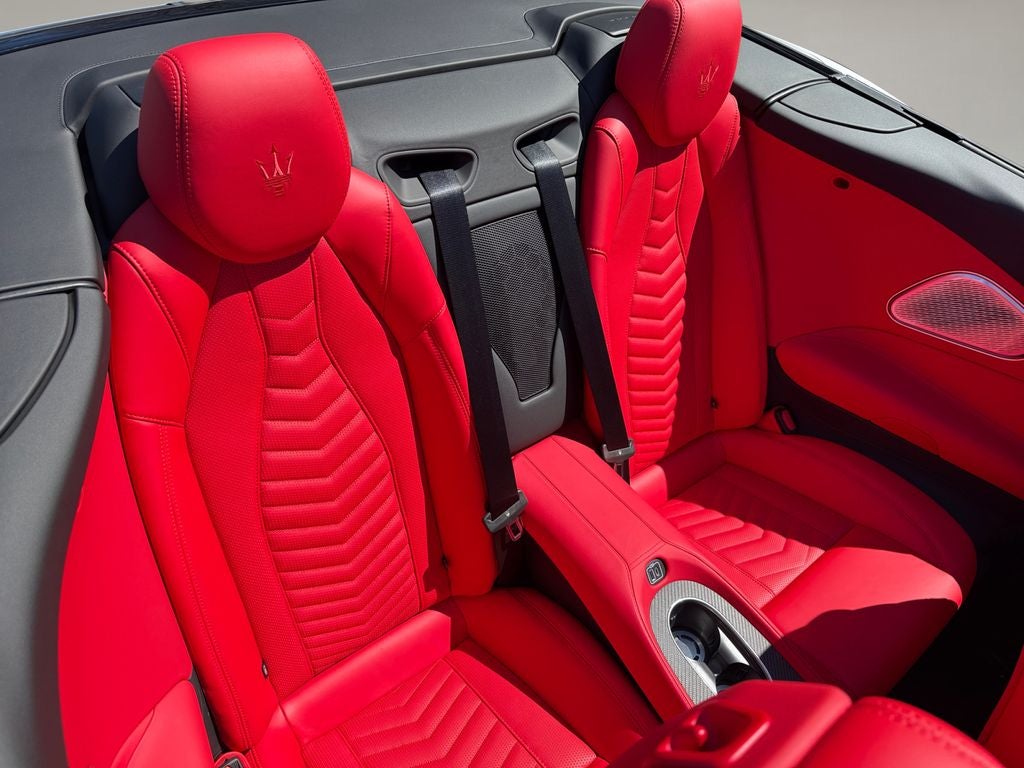 2026 Maserati GranCabrio Base