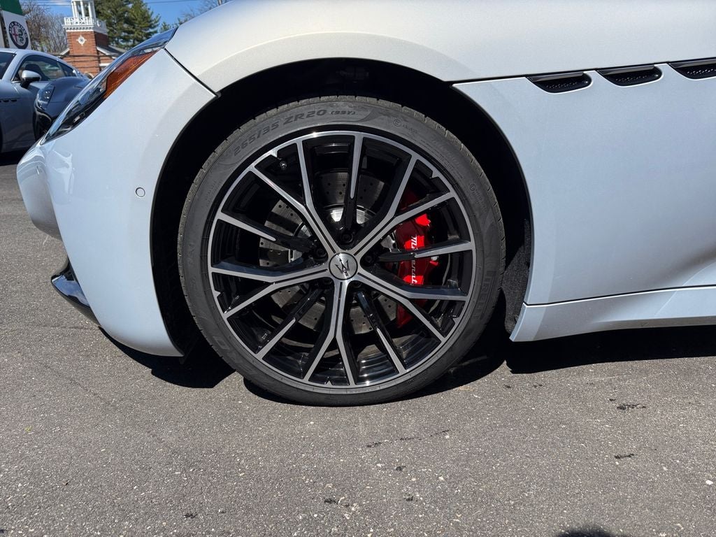 2026 Maserati GranCabrio Base