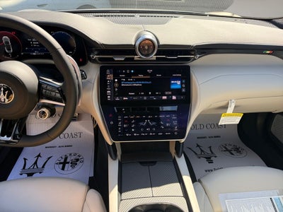 2026 Maserati GranCabrio Base