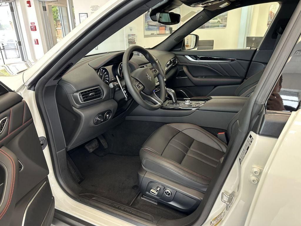 2024 Maserati Levante Modena
