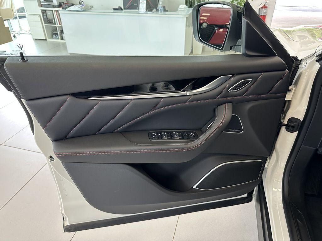 2024 Maserati Levante Modena