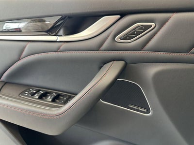 2024 Maserati Levante Modena