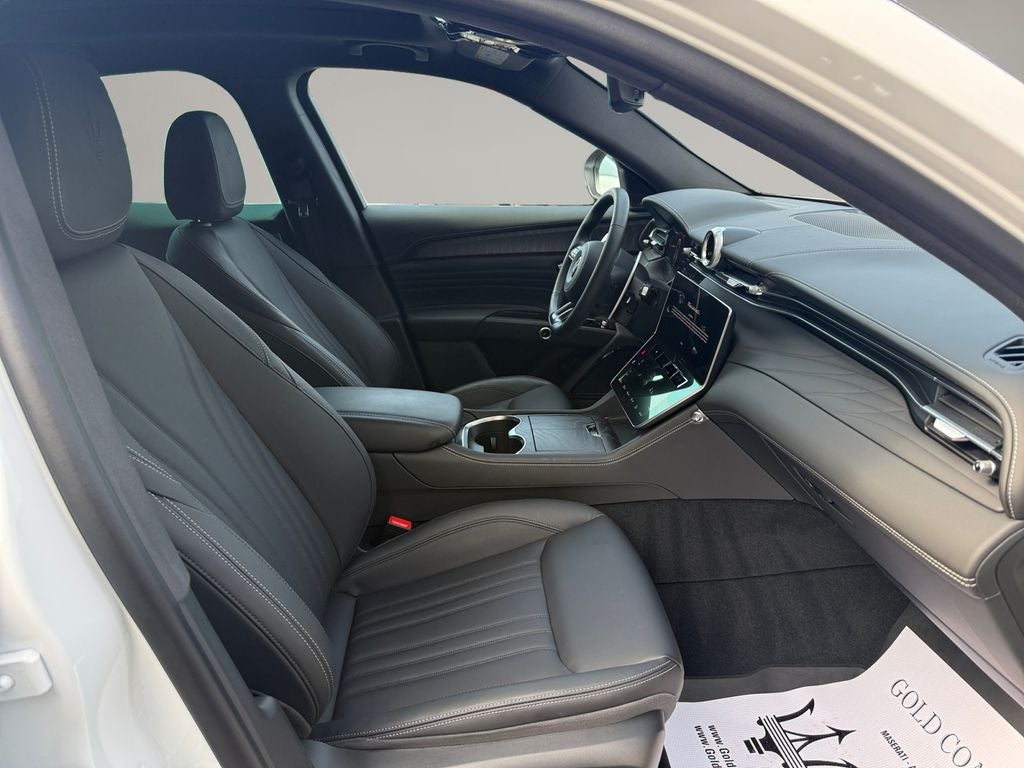 2025 Maserati Grecale Base