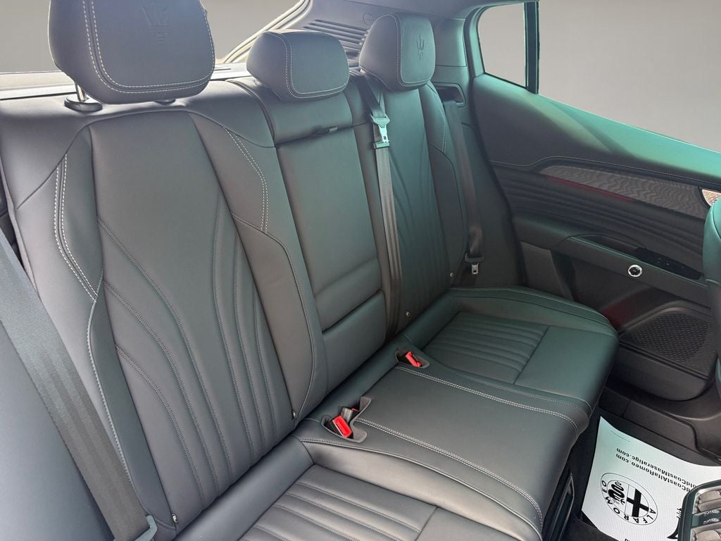 2025 Maserati Grecale Base