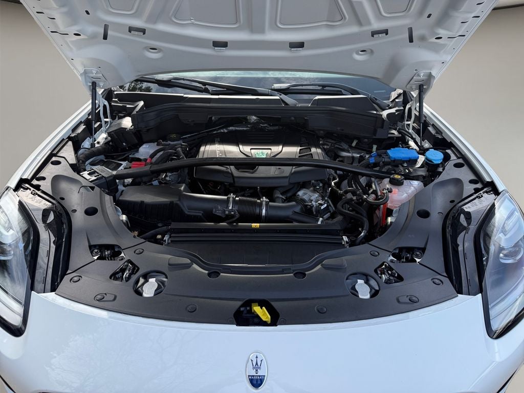 2025 Maserati Grecale Base