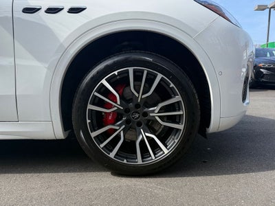 2025 Maserati Grecale Base