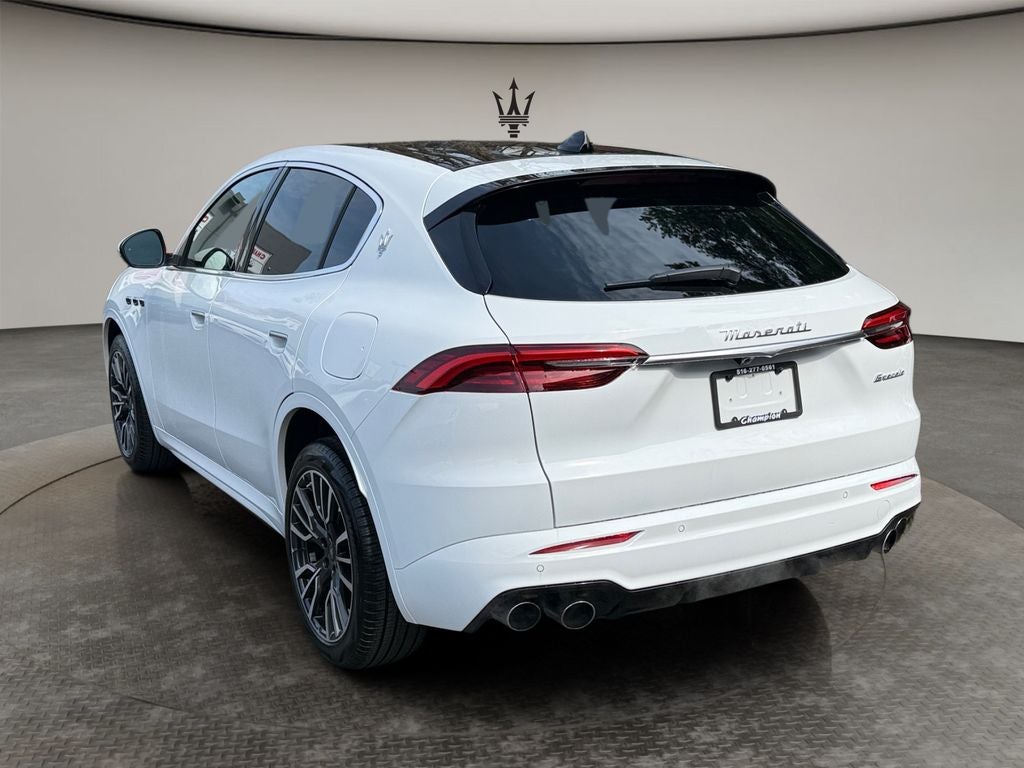 2025 Maserati Grecale Base