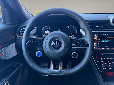 2026 Maserati Grecale Modena