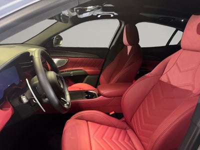 2026 Maserati Grecale Modena