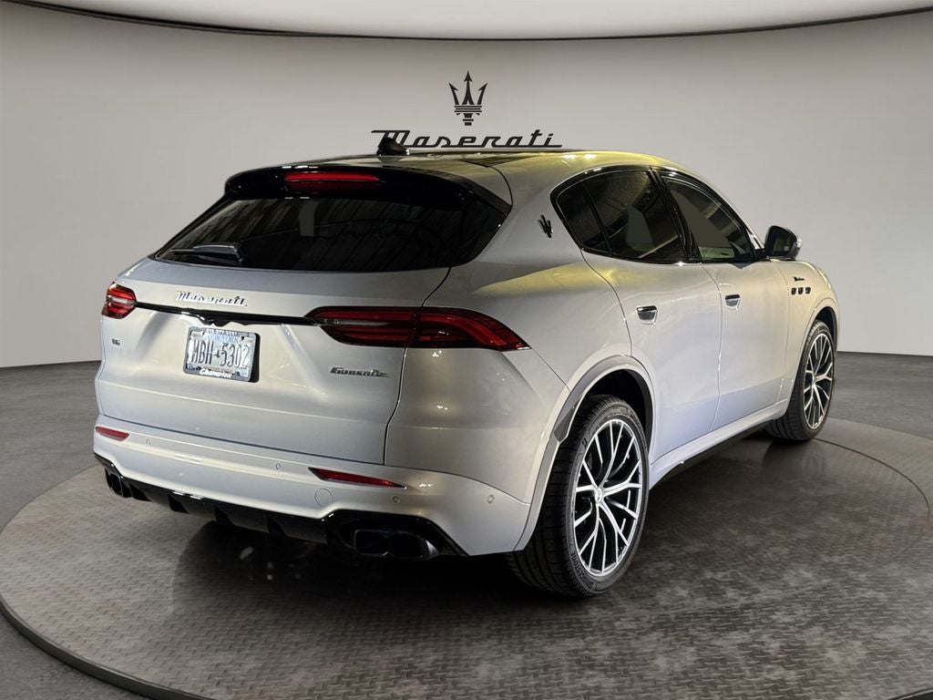 2026 Maserati Grecale Modena